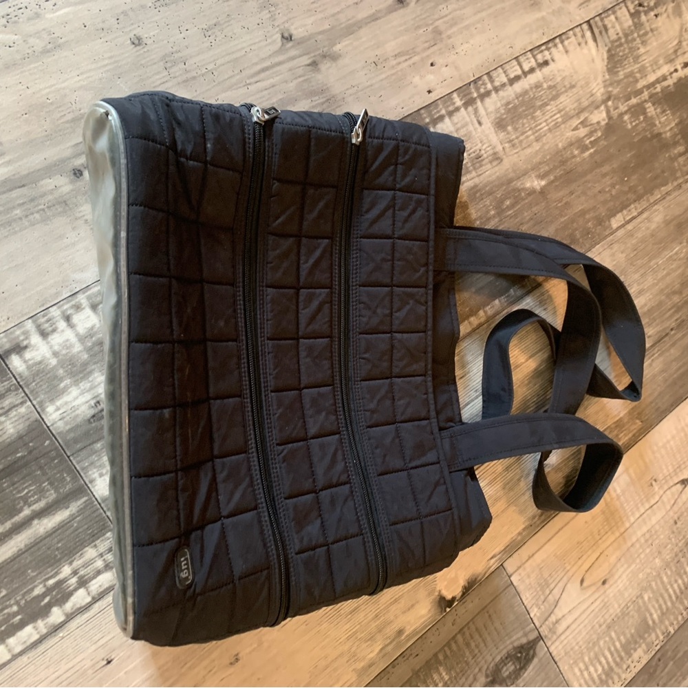 Lug Black Quilted Shoulder Bag with Geometric Pattern